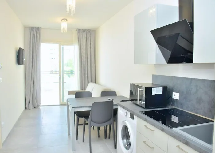 Enjoy In Our Serene Flat Apartman *